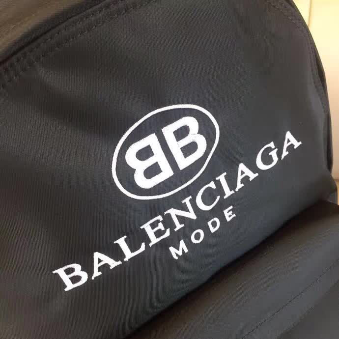 BALENCIAG巴黎世家 2018春夏新款 防水牛津布 雙肩包 黑82155-1#  BL1201